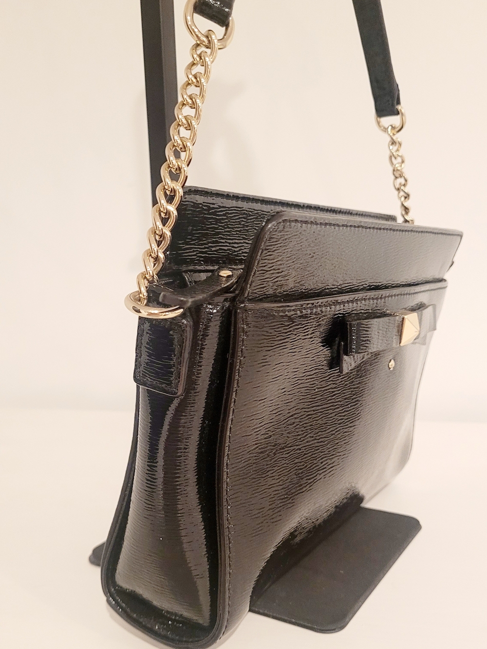Kate Spade Beacon Court Angelica Crossbody Retails $228 - Picture 2 of 4
